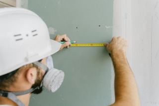 Aide isolation phonique : qui finance vraiment vos travaux