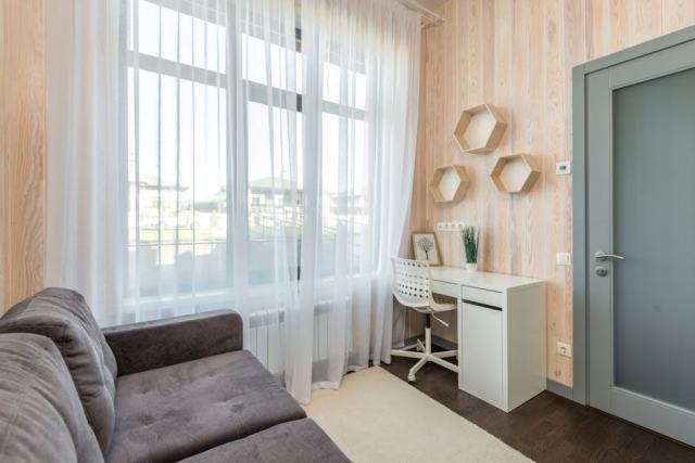 Améliorer l'isolation phonique de son appartement : guide pratique