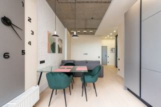 Isolation phonique faux plafond : techniques, isolants et prix